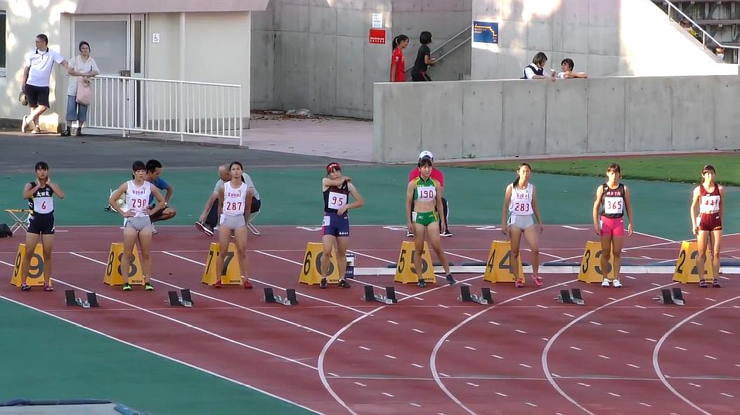回顾：群马县高中新人田径赛女子100米决赛，太精彩了！