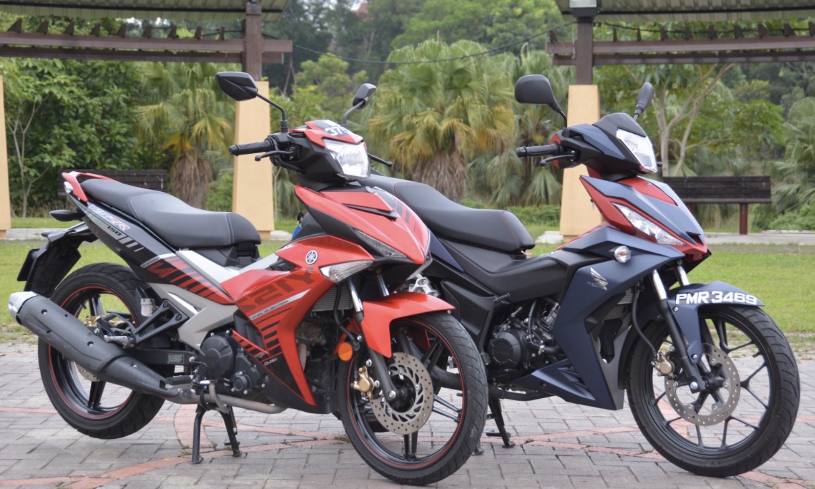 雅马哈推新款弯梁摩托车,居家过日子必备y15zr,提速快性能好