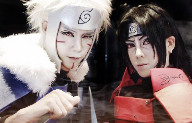 火影忍者cosplay,长发小樱好美,最后一个二代目的拖鞋抢镜了!