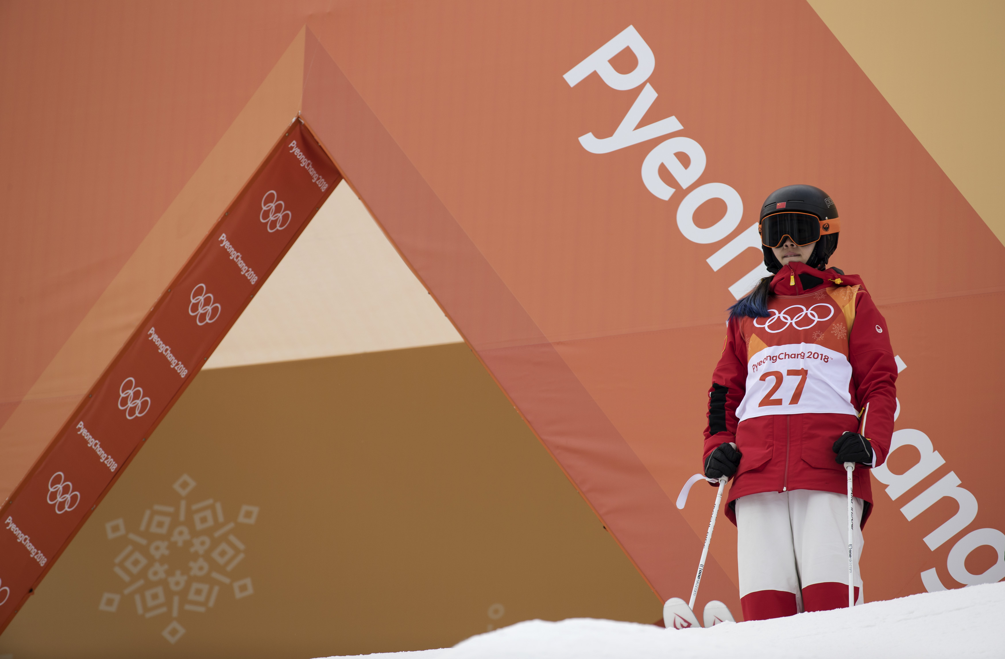 冬奥会  13 自由式滑雪女子雪上技巧资格赛赛况