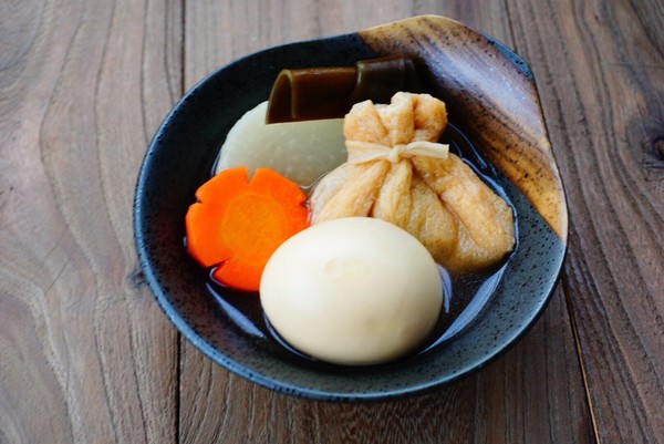 「冬食记」从出汁开始制作关东煮,怎能少这一锅,暖烘烘的过冬天