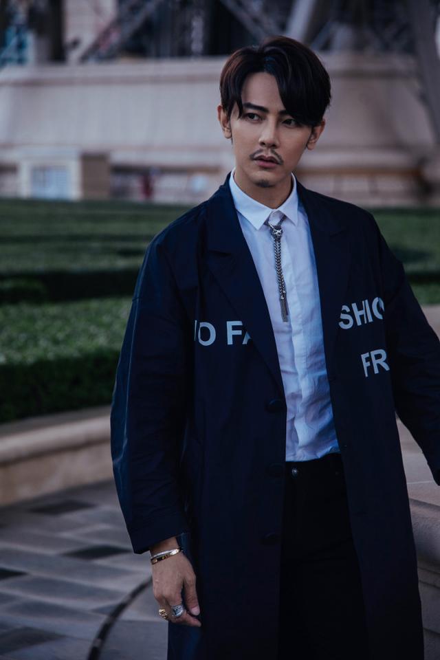 38岁汪东城首次留胡须出镜差点没认出!小鲜肉大换风格变沉稳大叔