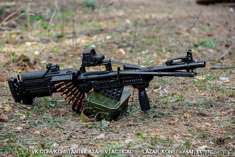 "拉扎列夫战术"公开无托版pkp机枪 史上威力最大的同类型枪械