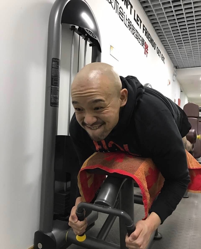 29岁李代沫出狱后积极健身减肥,正在筹备新歌,这是要复出了?