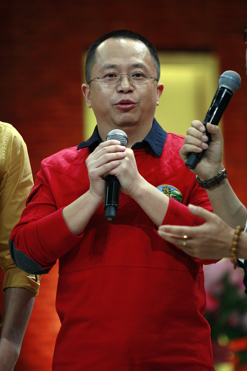 cba央视解说员_(cba篮球解说员)