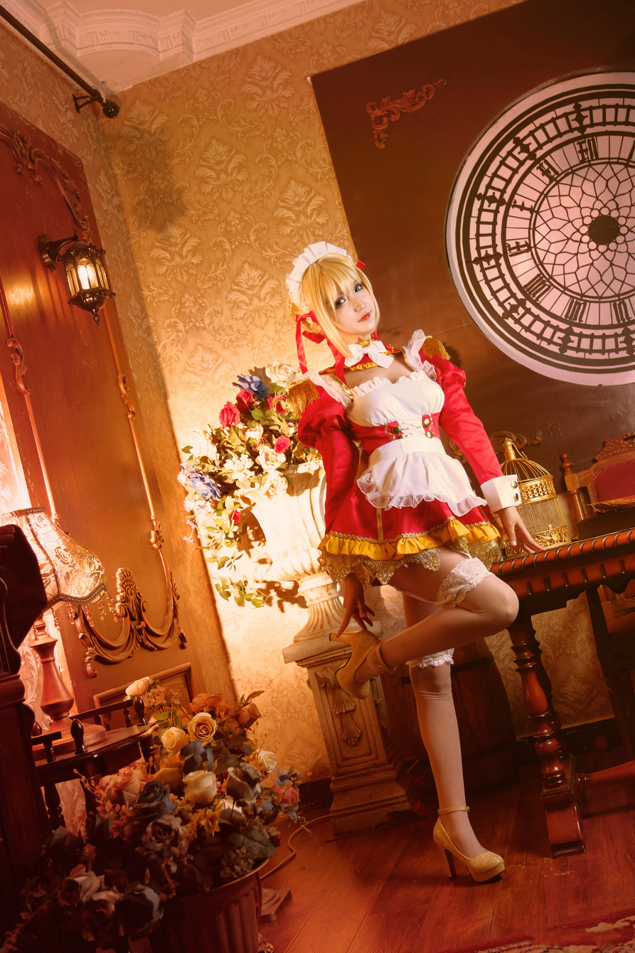 三组日本游戏《fgo》角色"尼禄"的cos作品欣赏!气质很不错哦!