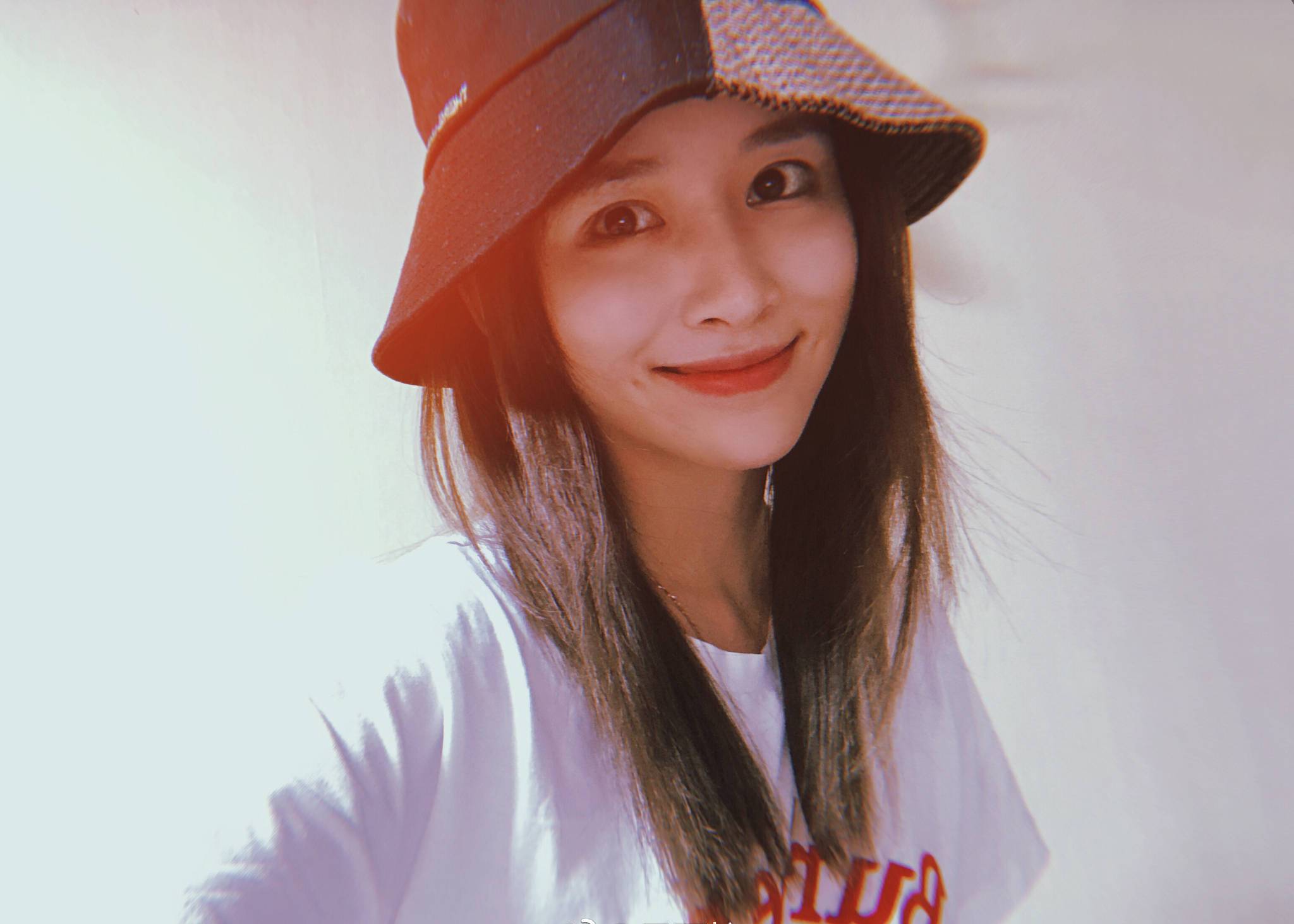 吴雨桐偷窃好友贵重物品,构成刑事案件,网友:知人知面不知心啊