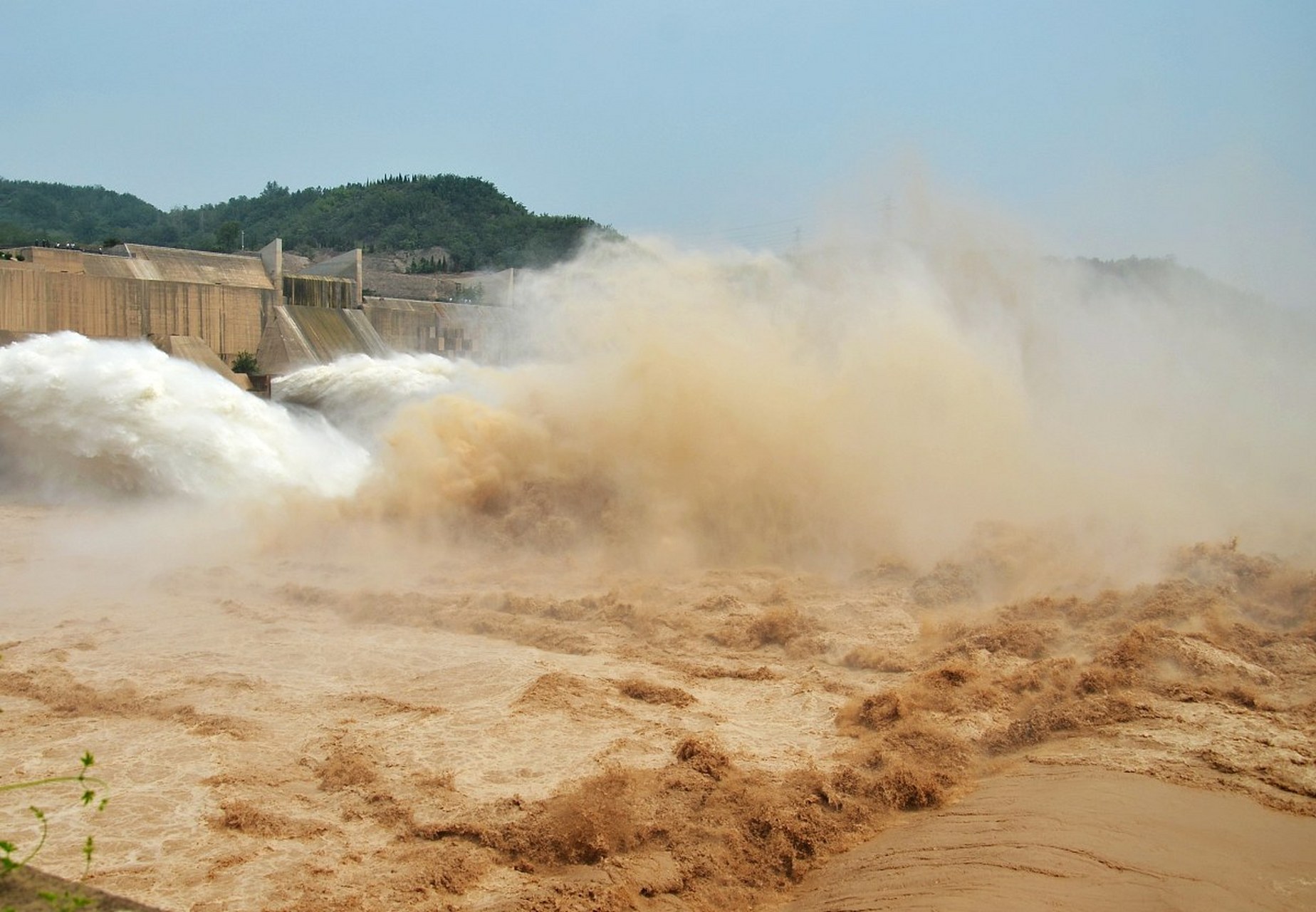 夏日闪光旅行家# 带你打卡孟津小浪底风景区  小浪底风景区以水利