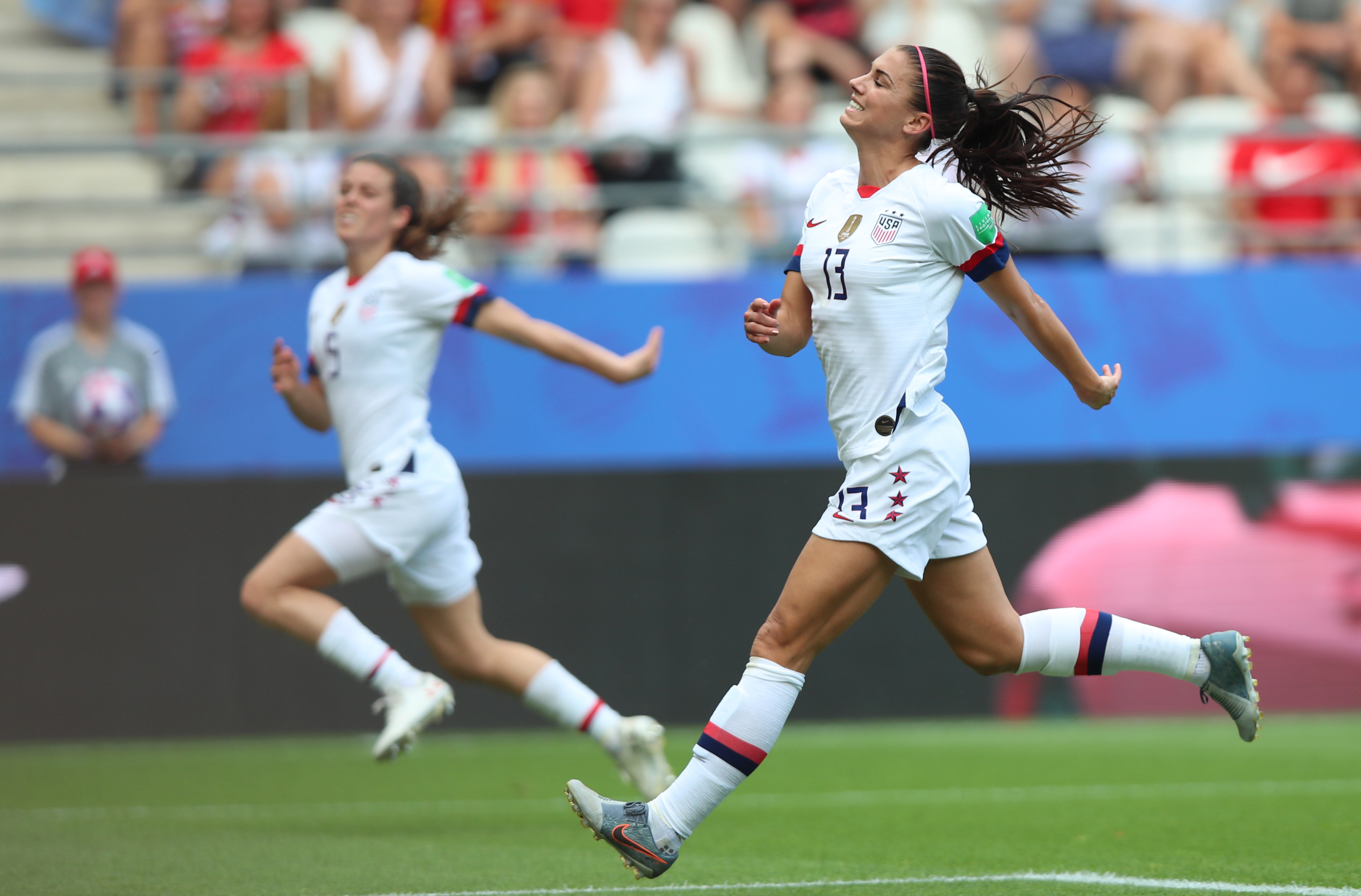 当日,在法国兰斯举行的2019年国际足联女足世界杯1