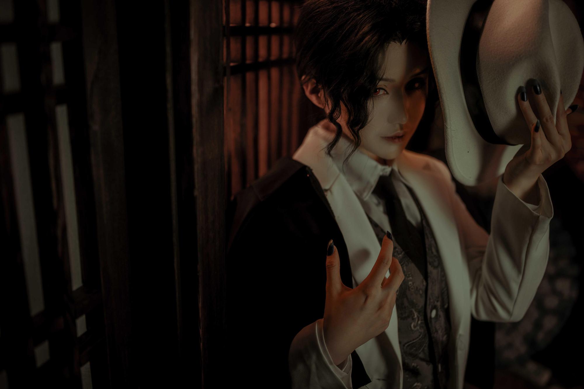 「鬼灭之刃」鬼舞辻无惨男装cos,太帅了吧