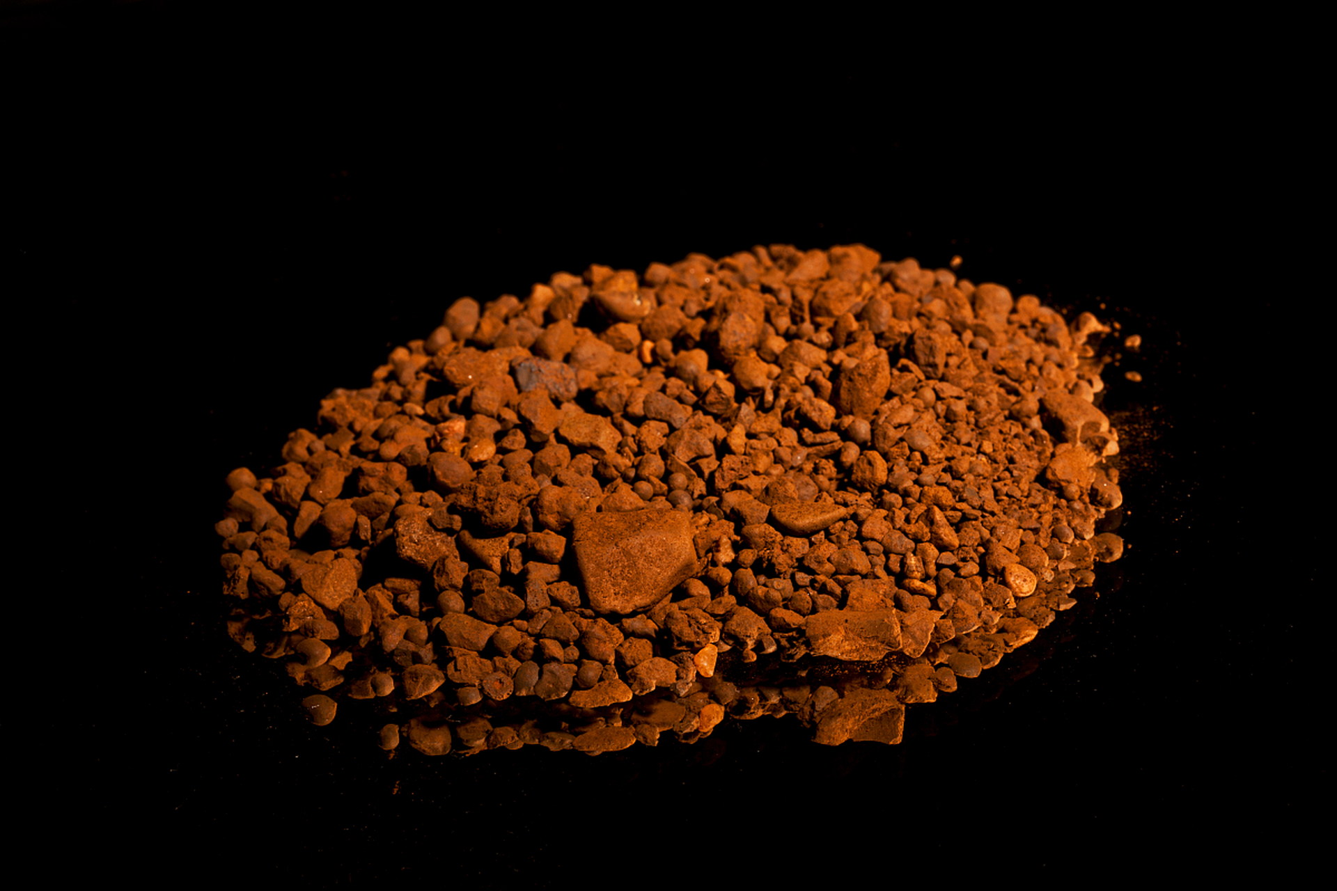 中医治疗眩晕验方:除湿化痰,健脾理气 方药:代赭石,白芥子,法半夏