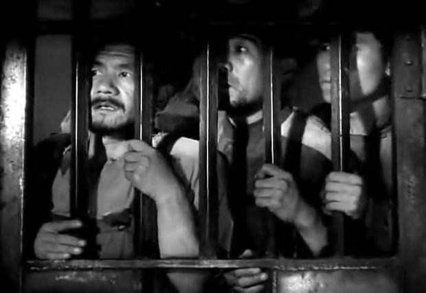 江姐狱中绣红旗的情景让国人泪目,这一情景的真实原型是怎样的?