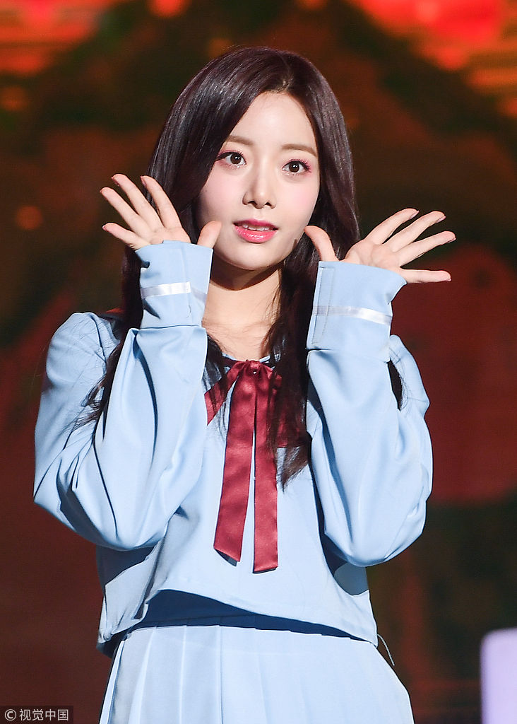 女团laboum变校服少女,blackpink纯白诱惑   theark御姐范黑白配大