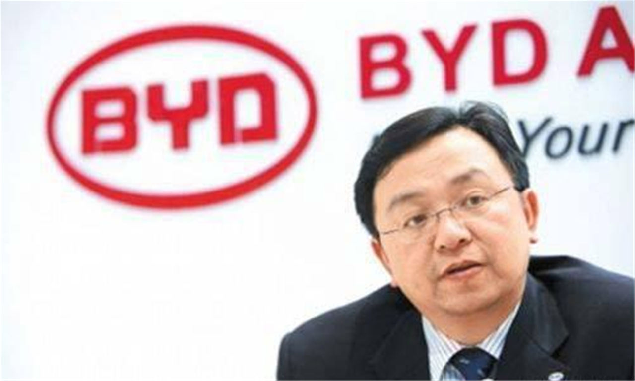 比亚迪"摊上事"了?王传福一句话,为何引起网友热议?