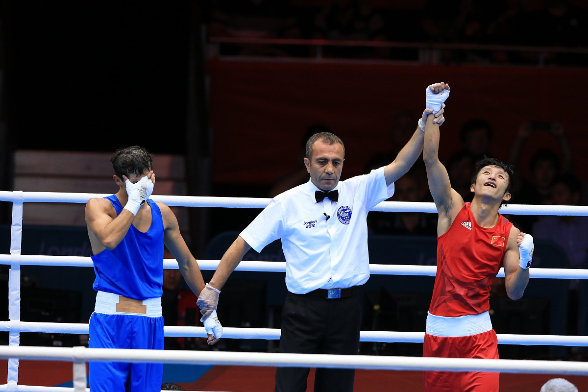 北京时间8月7日凌晨,巴黎奥运会拳击女子60公斤级决赛中,中国老将