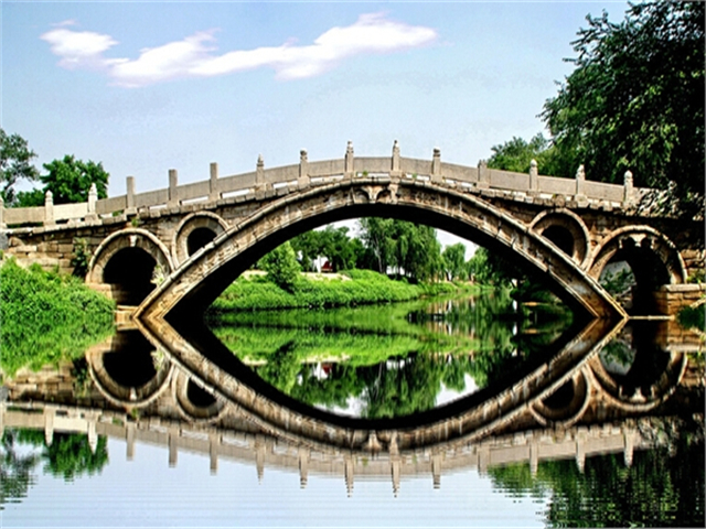 横贯古今中外赵州桥是中国建筑史上的杰作,是中国人水