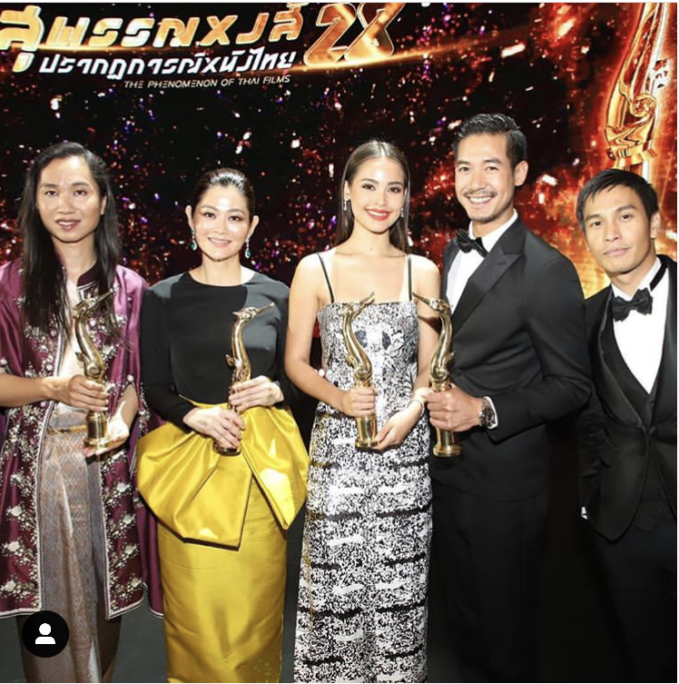 一年一度泰国金天鹅奖完美落幕 weir揽获影帝yaya摘得影后殊荣