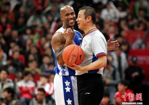 cba公布新赛季裁判名单 两名哨将任技术代表