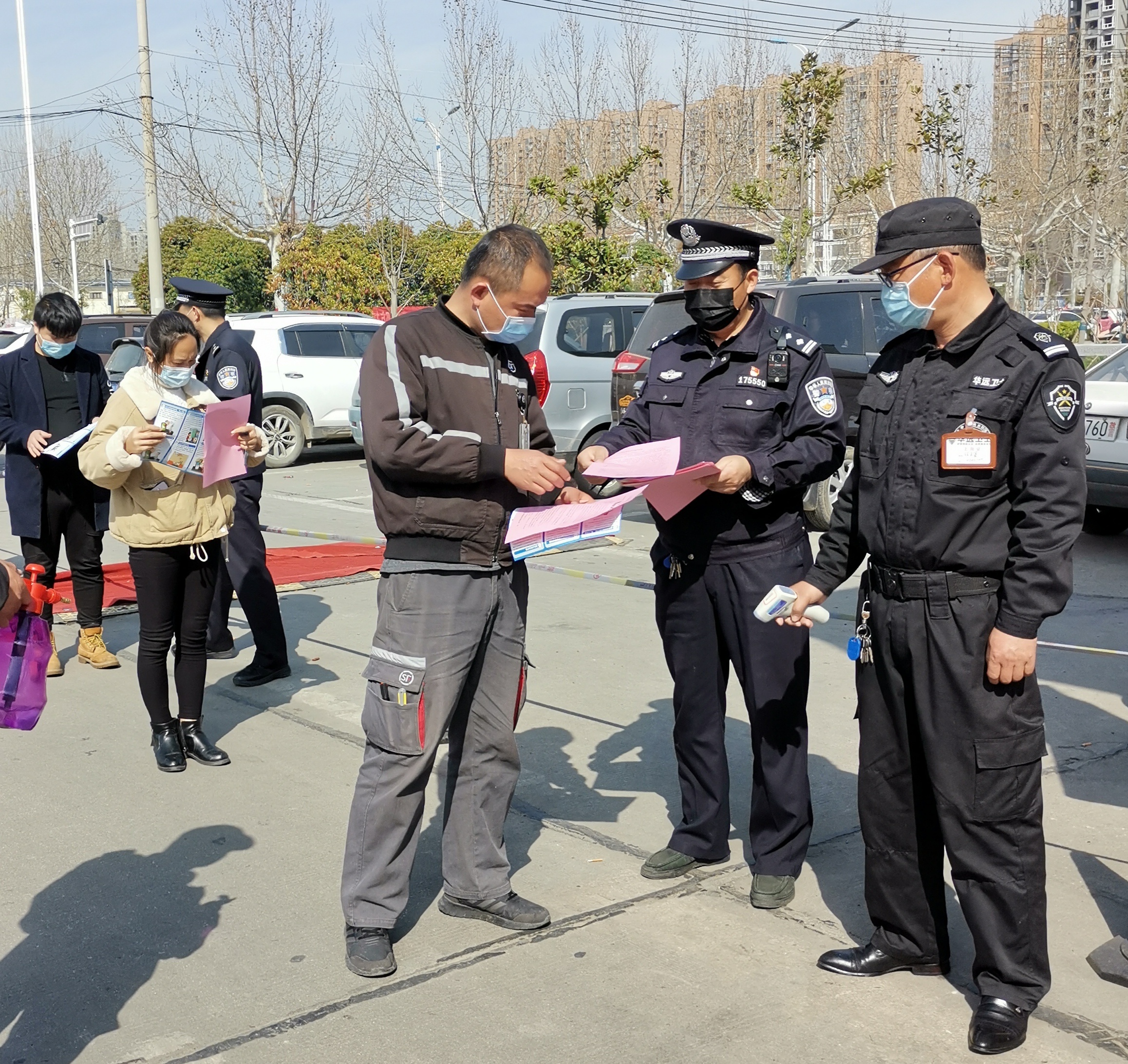 驻马店市公安局东风派出所开展助力辖区企业复工复产