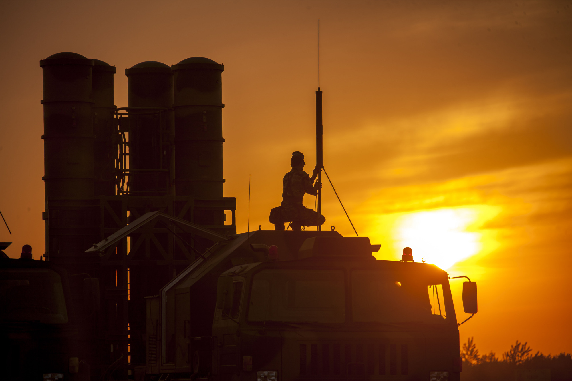 人民空军70年|地面防空兵:和平焰火 我们点燃