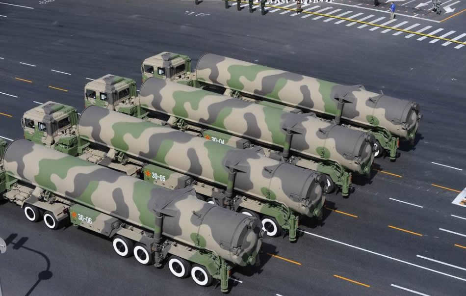 1万公里远程打击,东风快递多久可以送到?看完有点害怕