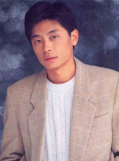 55岁王杰近照,妻离子散,和儿子如路人,人生终究一场游戏一场梦