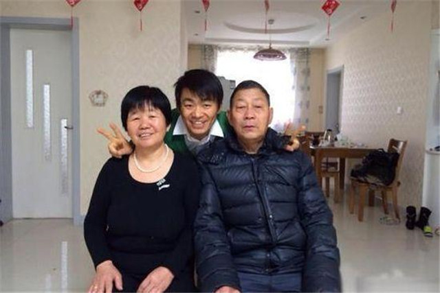 王宝强选择低头,名誉受损严重,希望马蓉不要再"折腾"