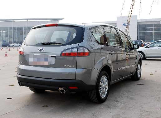 麦柯斯,外观设计非常不错,符合你的气质