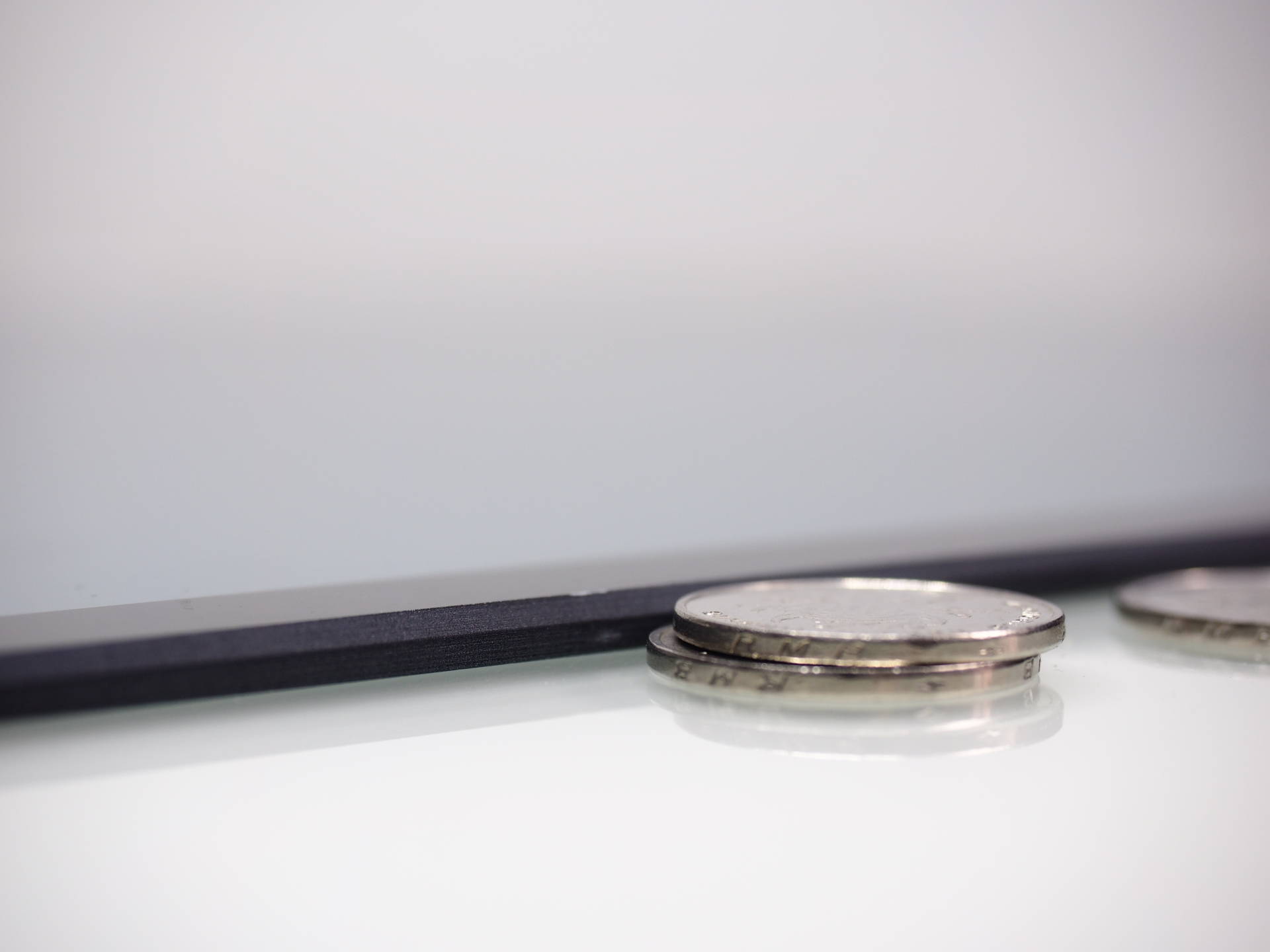 直男美学:phanteks 追风者 etg 515流光银 机箱