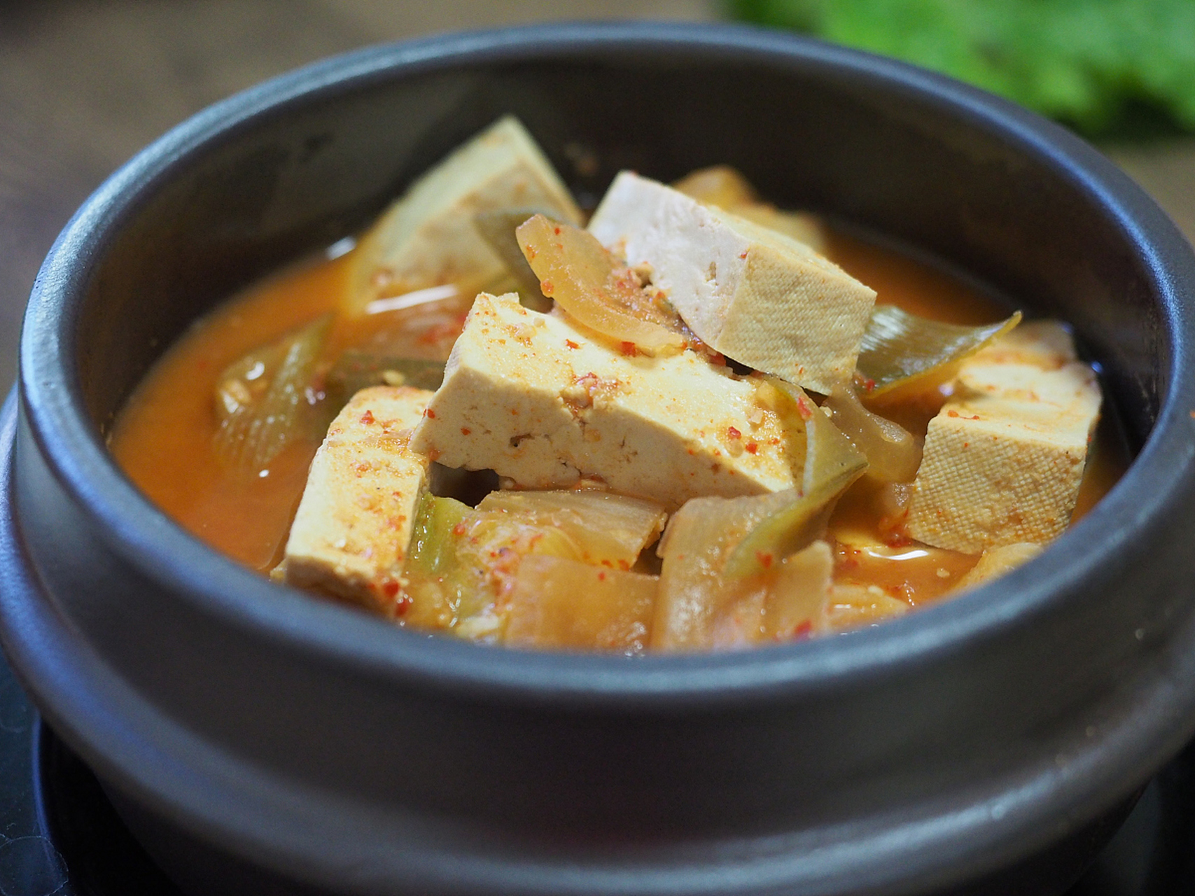 骟鸡点豆腐图片