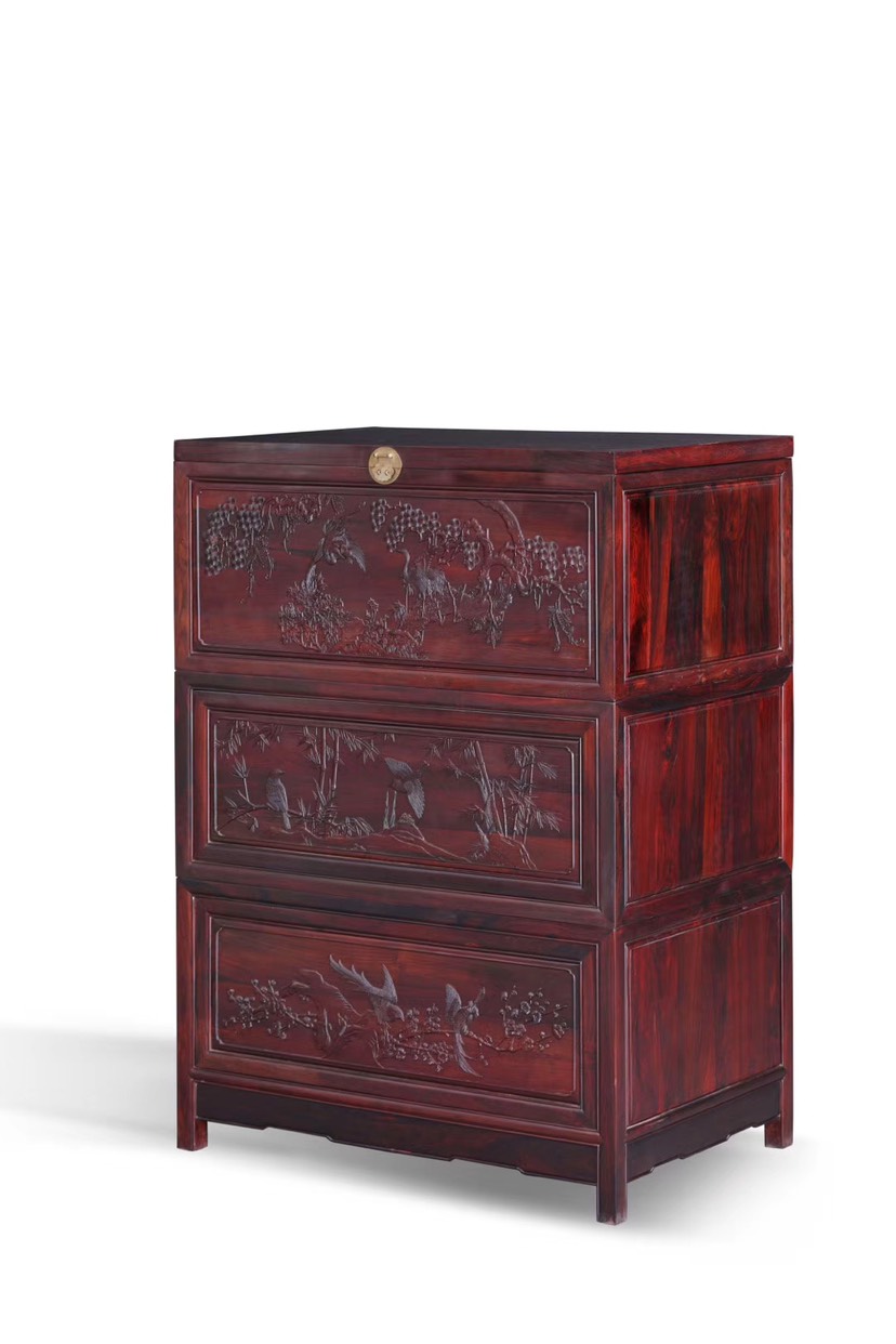 大红酸枝三层花鸟画柜