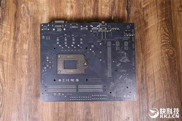 intel黑科技加持!影驰b360m-m.2主板开箱图赏