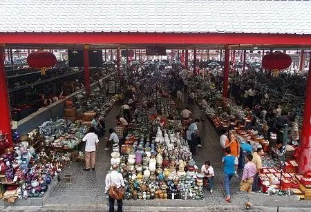 故事講不完——北京的潘家園舊貨市場