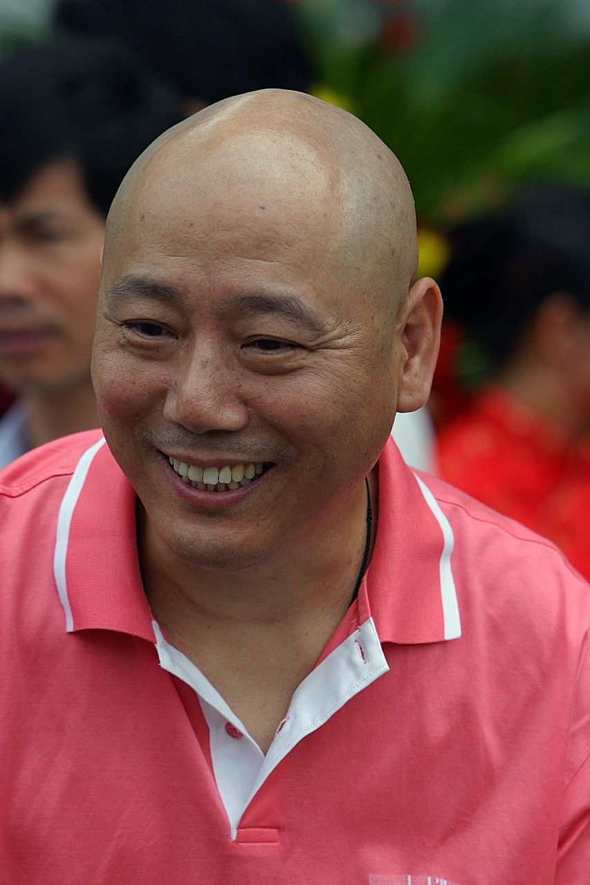 演员李诚儒说:"我在电视剧《烟火人家》中扮演李诚智,是个招人恨的