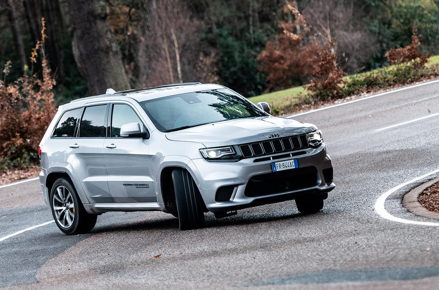 汽车评论:jeep大切诺基trackhawk,一款高性能suv