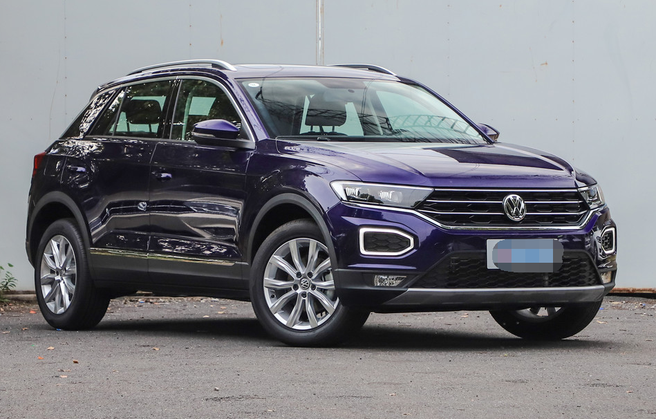 探歌230tsi 双离合 两驱 时尚版,开出去显着十分霸气