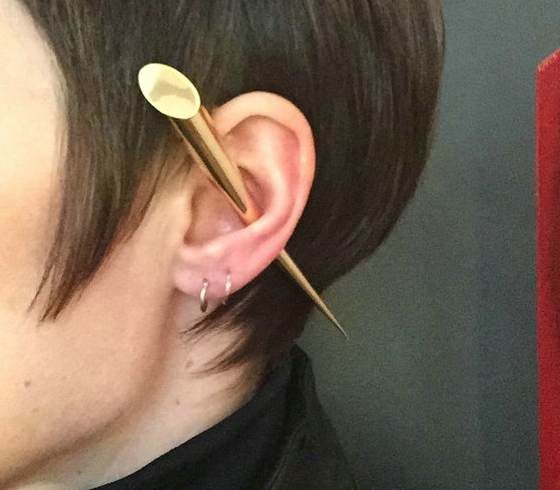 史上最"奇葩"的耳环,图一忍了,图二也忍了,图五真的不能忍!