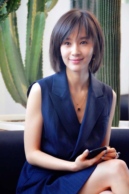 有灵气演技赢得"戏精"称号的女演员,王子文标题图片