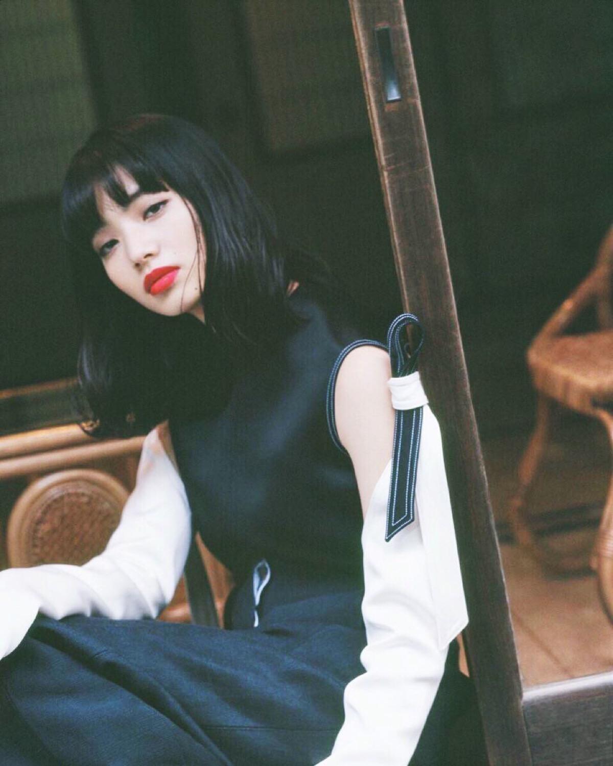 日本时尚模特女演员小松菜奈