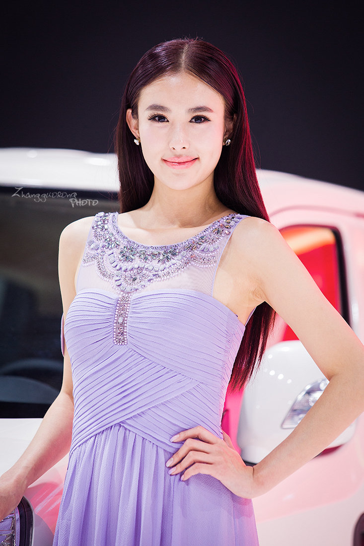 北方有佳人,绝世而独立——翟凌