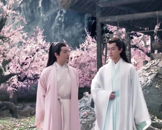 《三生三世十里桃花》中,折颜和白真的关系到底是怎样的