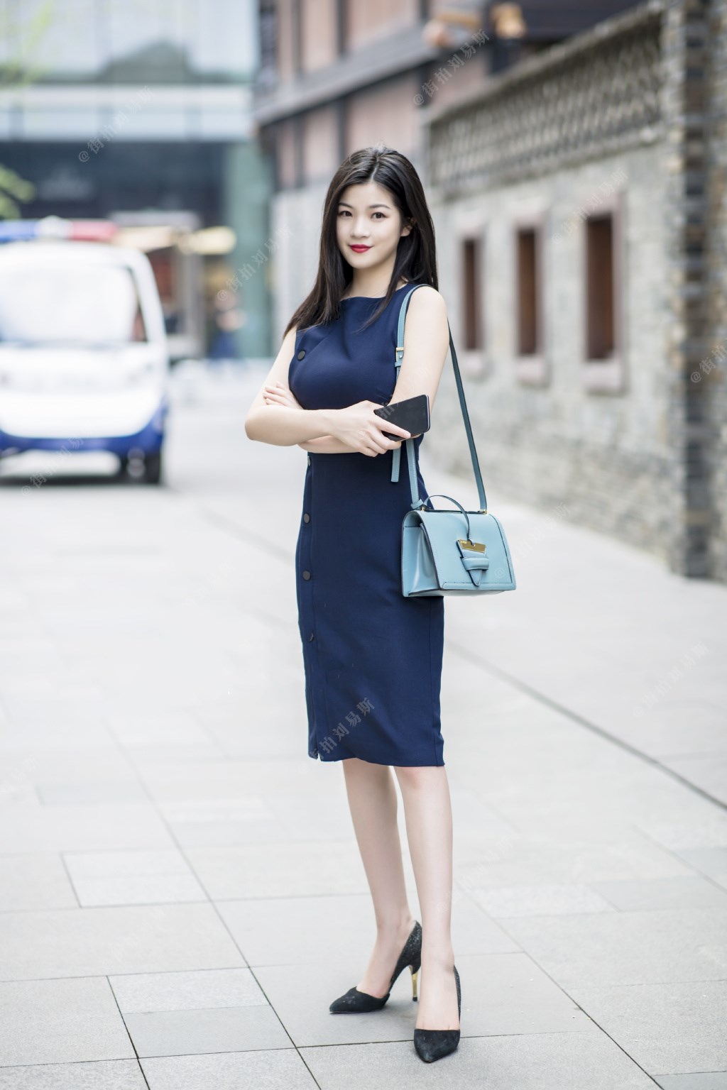 女生还是瘦点好,怎么穿搭都能成为男人眼中的女神!