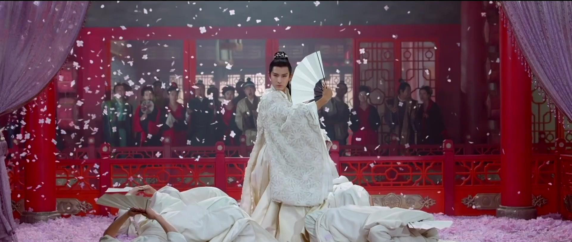 《将军在上》盛一伦饰演美貌王爷,婚前纨绔妖娆,婚后霸气护妻