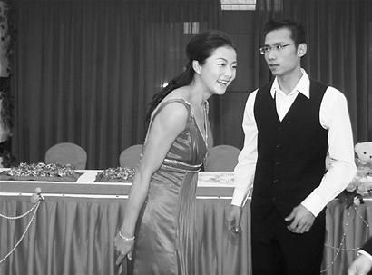 她是网球温澳双冠王,嫁玻璃大王儿女双全美满幸福成人生赢家