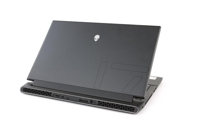 新款alienware m17 r2评测:搭载i9的轻量化游戏战舰