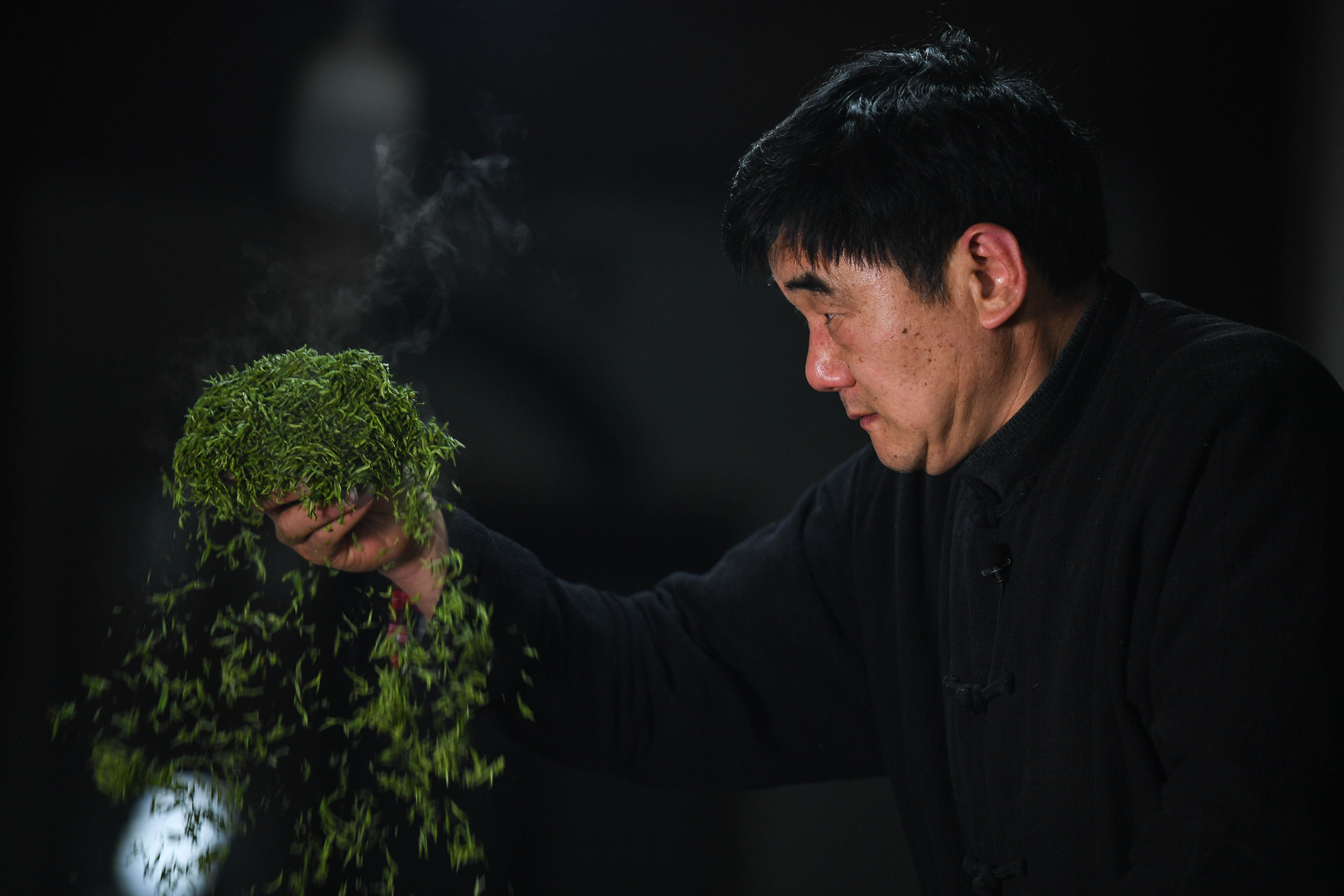 手工制茶人 三代传茶香(6)