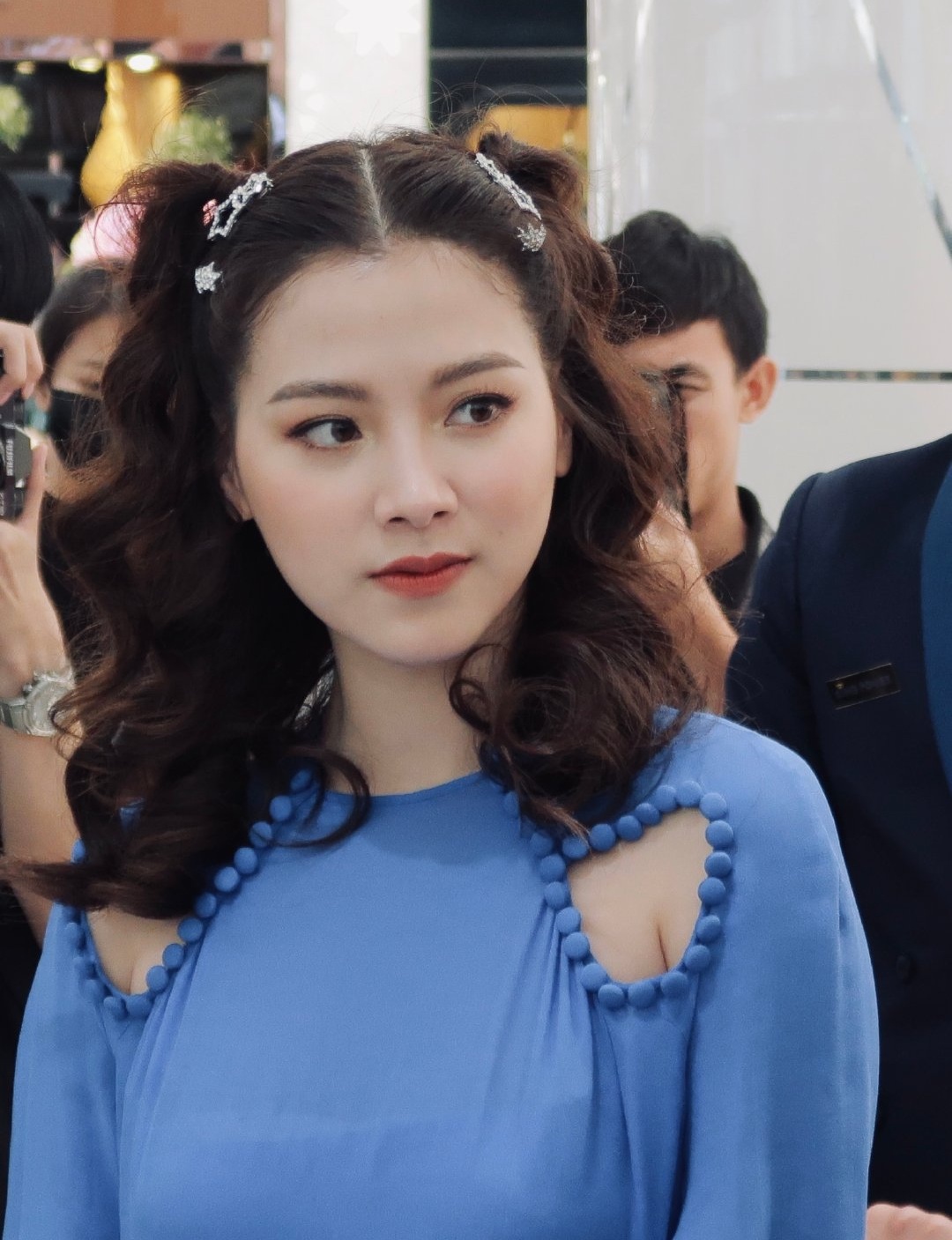 泰星baifern单身生活很开心,目前没想过谈恋爱