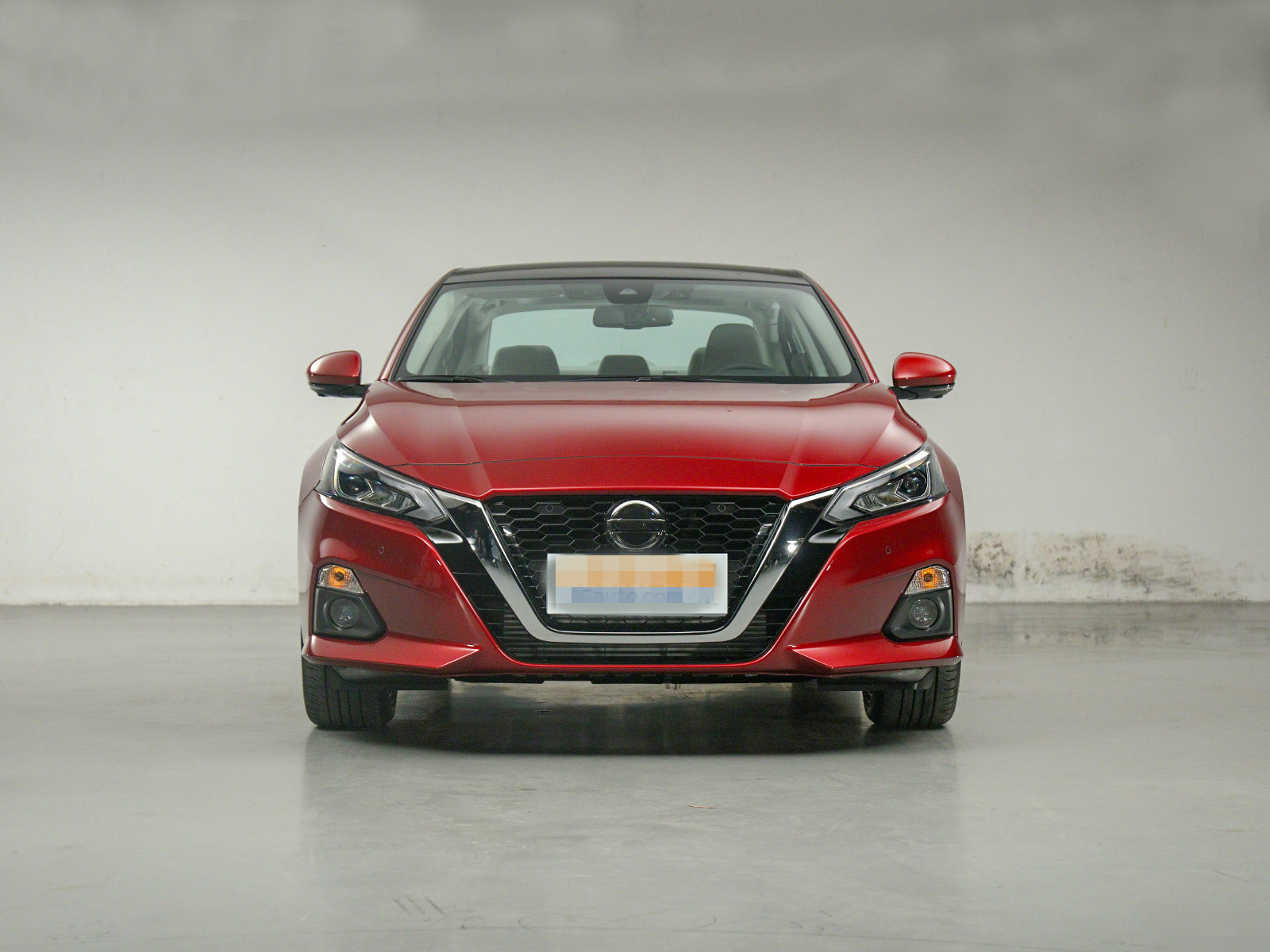 对日产天籁外观和内饰的品鉴