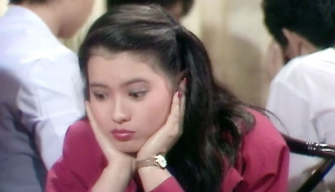 蓝洁瑛老照片:童年和父亲拍照很压抑,中学时穿校服清纯可爱!