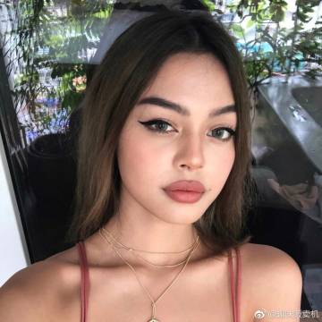 澳大利亚混血女模 lily maymac ins |网友神评论